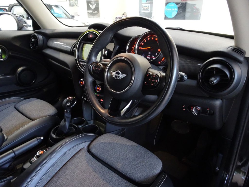 Used MINI Hatch 2018 for sale - 76509683: Photo 17