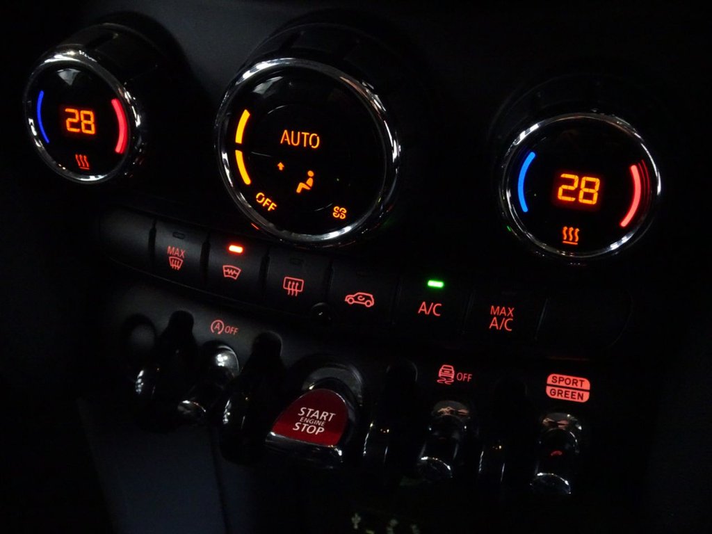 Used MINI Hatch 2018 for sale - 76509683: Photo 24