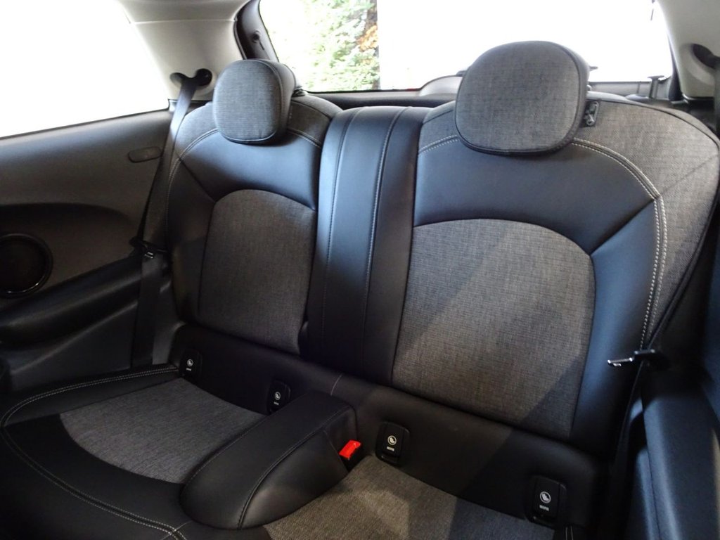 Used MINI Hatch 2018 for sale - 76509683: Photo 30