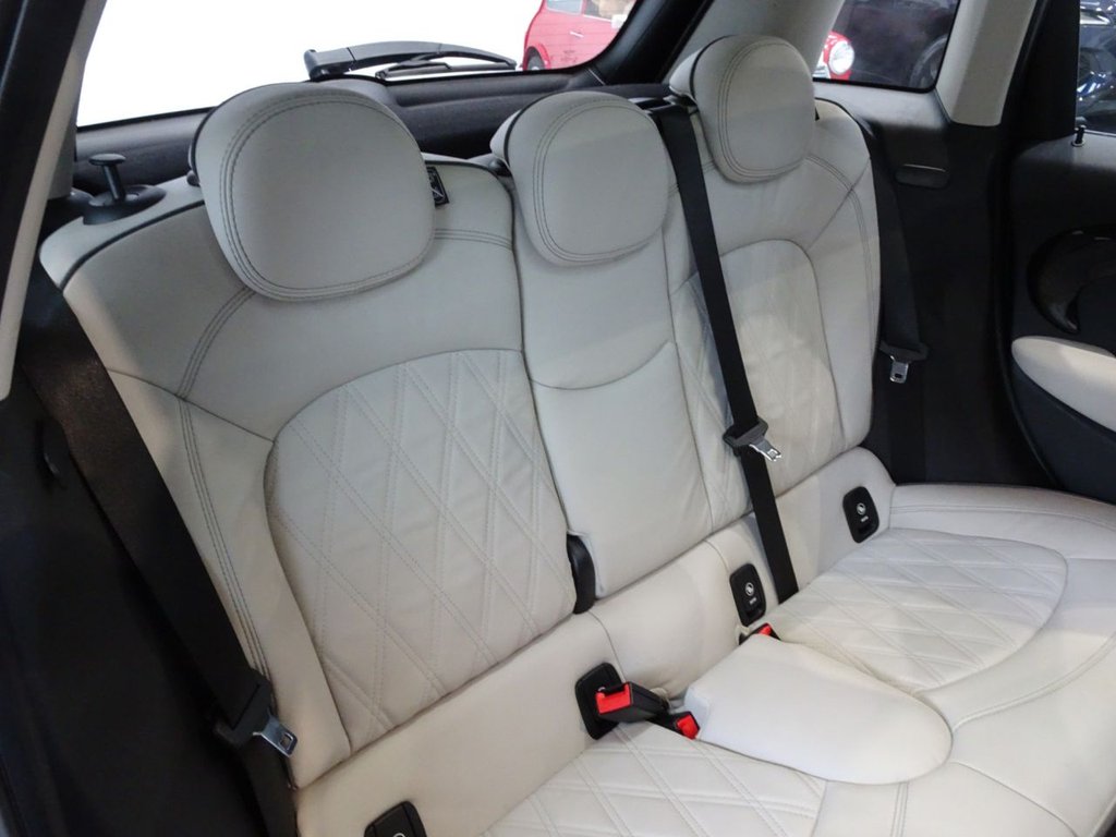 Used MINI Hatch 2019 for sale - 77110885: Photo 10