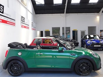 Used MINI Convertible 2021 for sale - 78702550: Photo