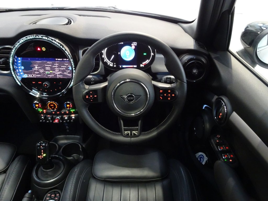 Used MINI Hatch 2023 for sale - 77407663: Photo 6