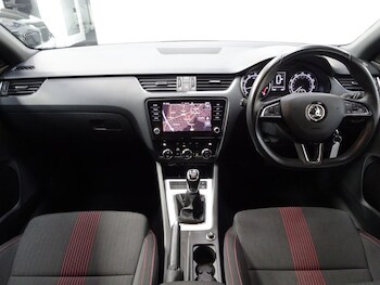 Used Skoda Octavia 2019 for sale - 78401021: Photo