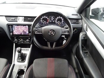 Used Skoda Octavia 2019 for sale - 78401021: Photo