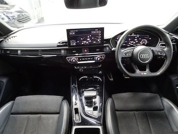 Used Audi A4 2020 for sale - 78288491: Photo