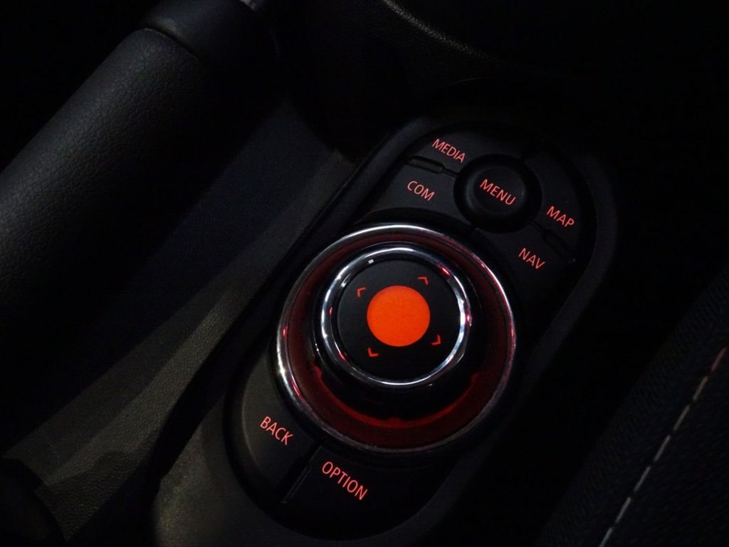 Used MINI Hatch 2019 for sale - 77327960: Photo 11