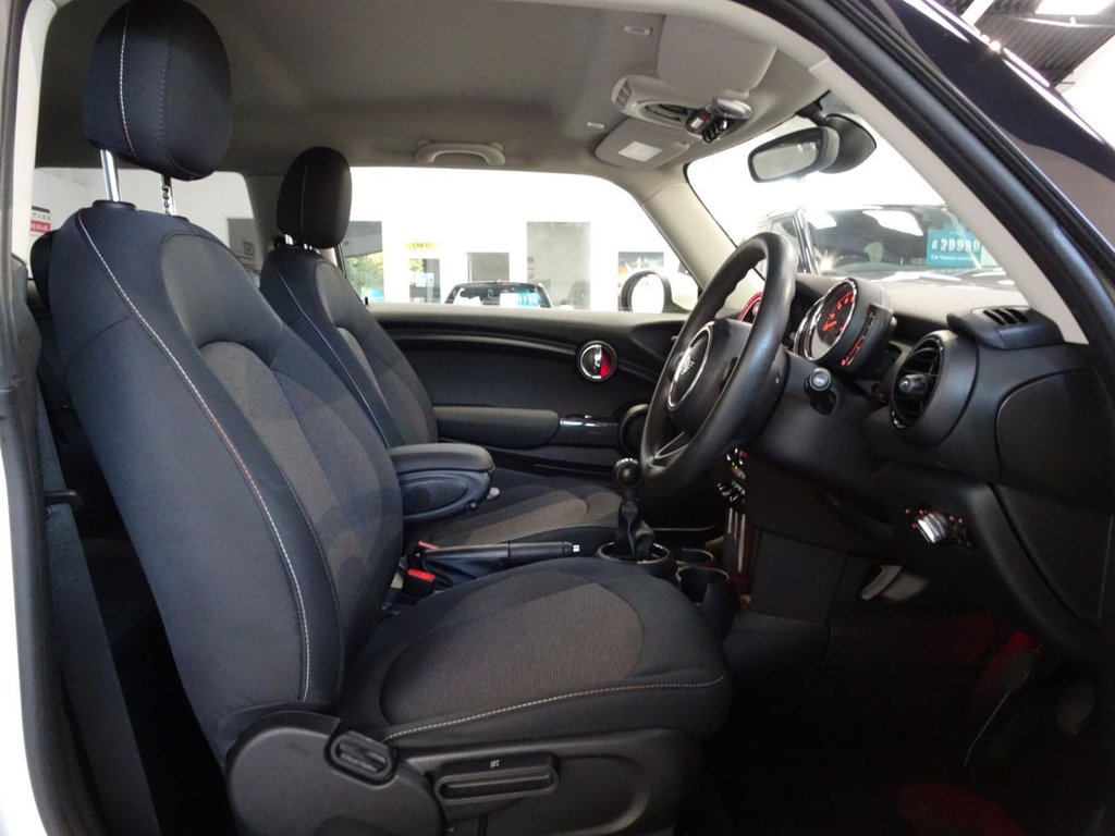 Used MINI Hatch 2019 for sale - 77327960: Photo 14