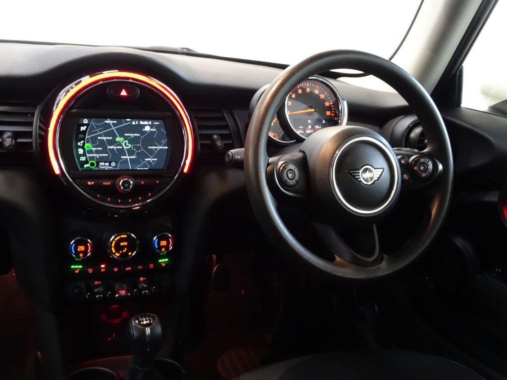 Used MINI Hatch 2019 for sale - 77327960: Photo 19