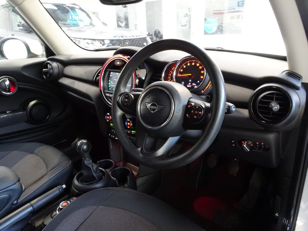 Used MINI Hatch 2019 for sale - 77327960: Photo 34