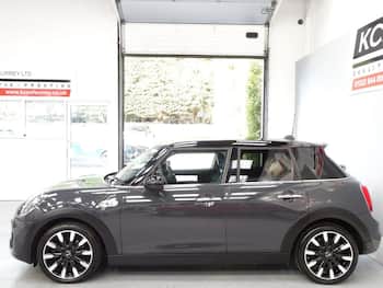 Used MINI Hatch 2019 for sale - 79618767: Photo