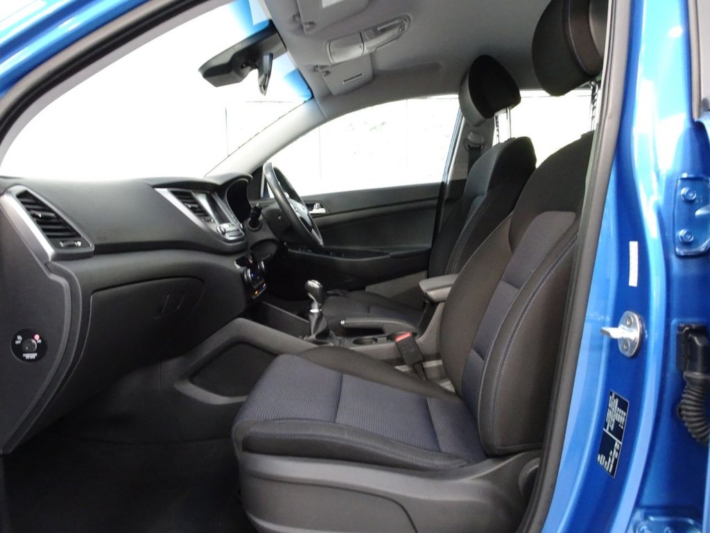 Used Hyundai TUCSON 2017 for sale - 77820824: Photo 11