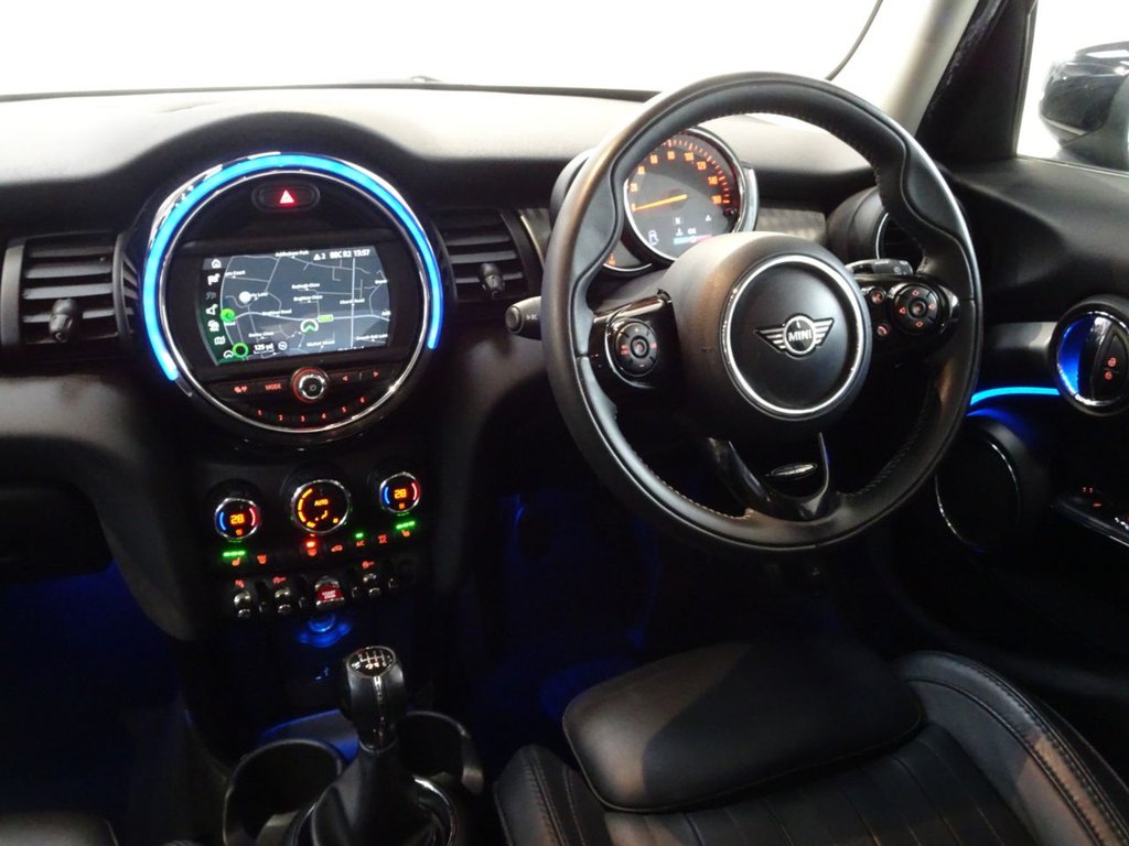 Used MINI Hatch 2019 for sale - 77250268: Photo 9