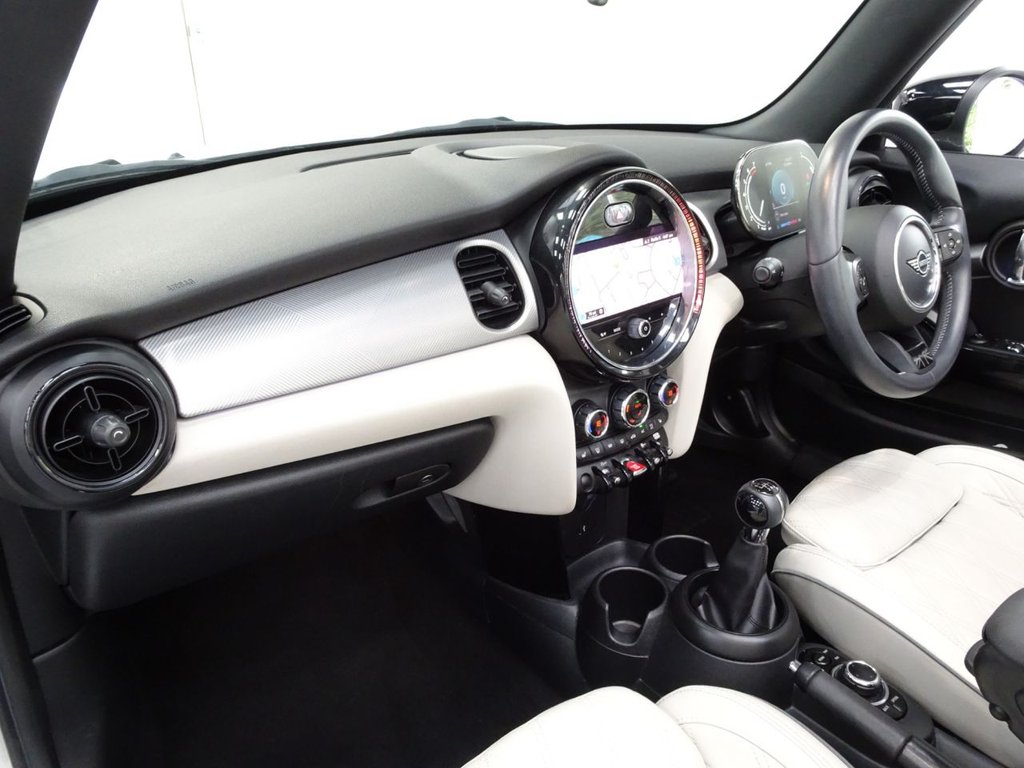 Used MINI Convertible 2021 for sale - 76509721: Photo 22