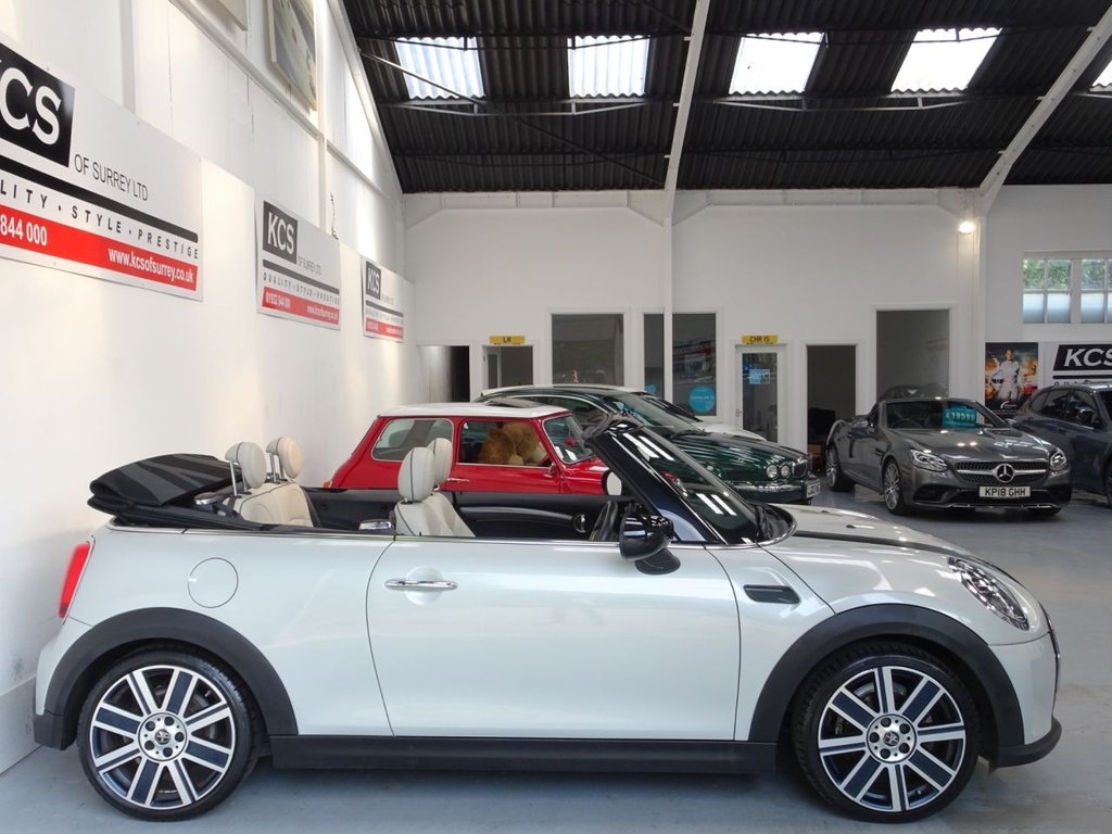 Used MINI Convertible 2021 for sale - 76509721: Photo 3