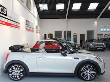 Used MINI Convertible 2021 for sale - 76509721: Photo