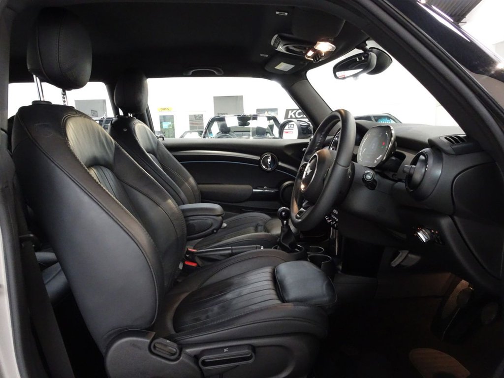 Used MINI Hatch 2021 for sale - 77571389: Photo 15