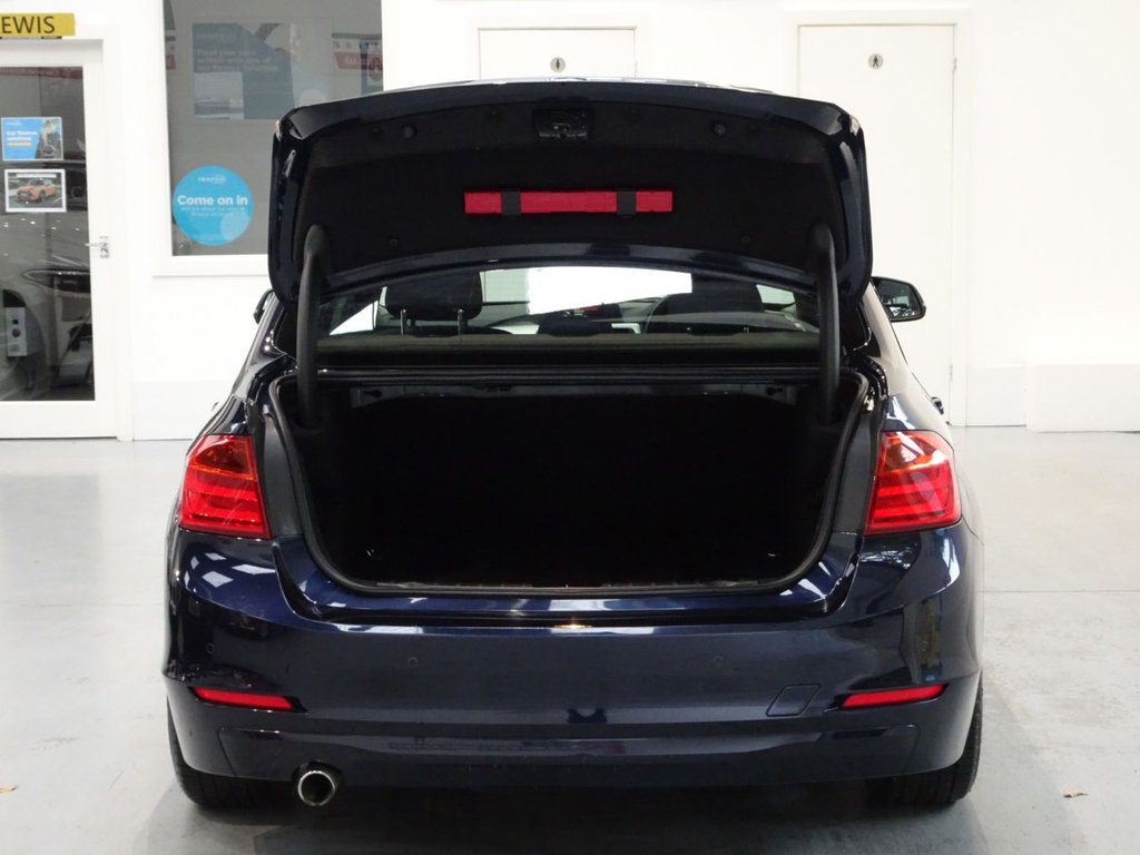 Used BMW 3 Series 2014 for sale - 76973282: Photo 23