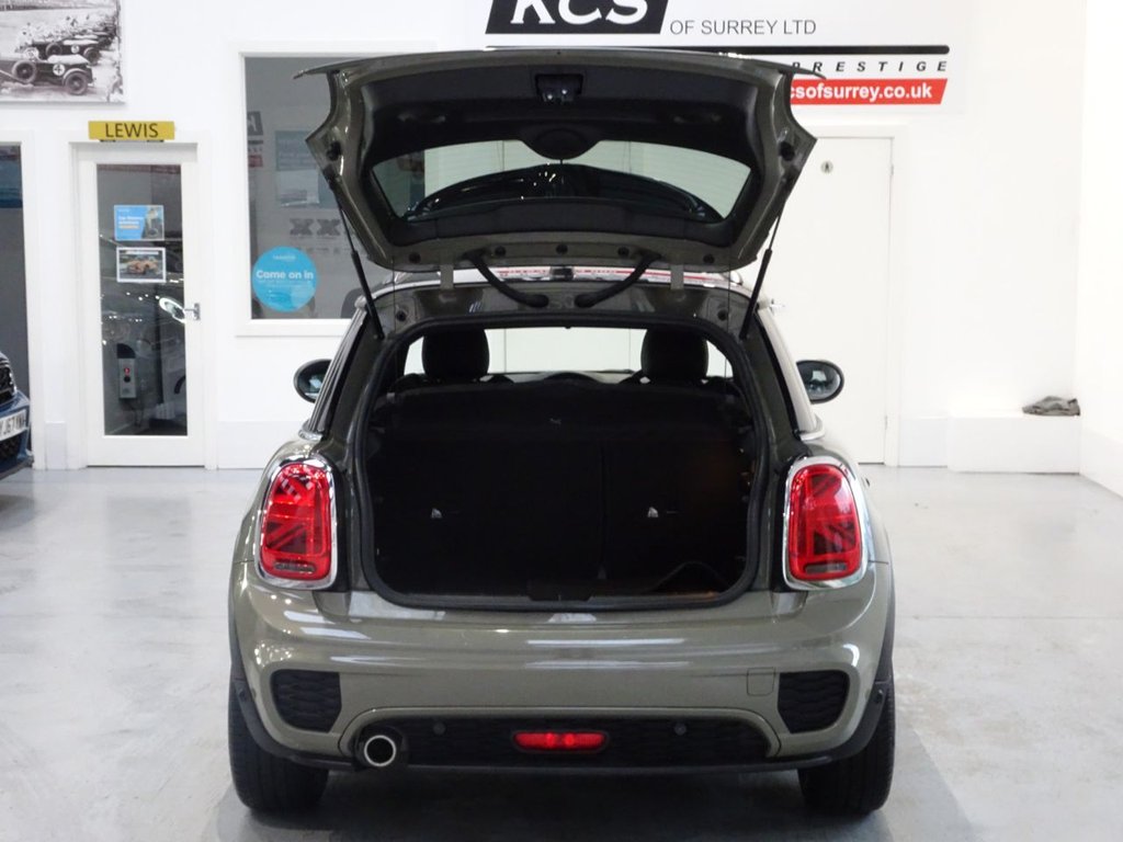 Used MINI Hatch 2019 for sale - 77571582: Photo 12
