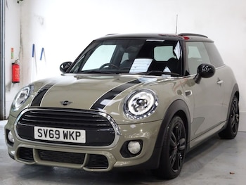 Used MINI Hatch 2019 for sale - 77571582: Photo