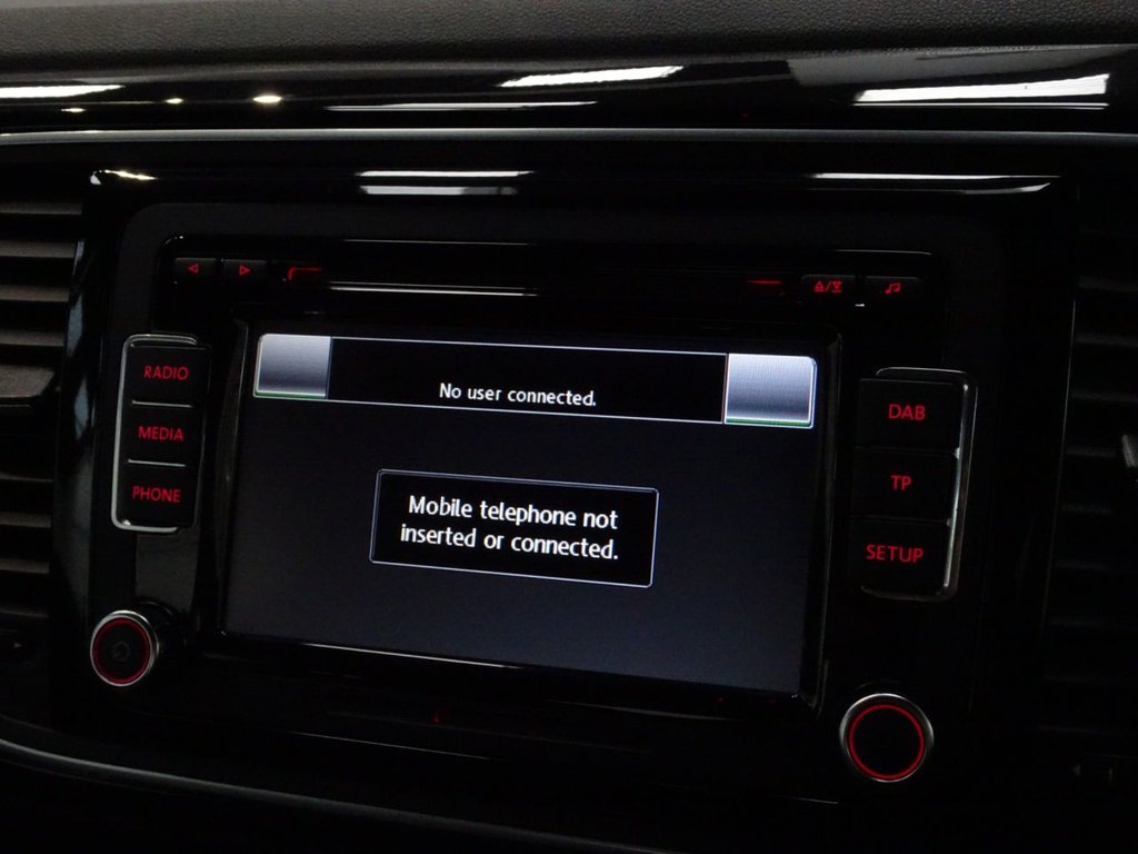 Used Volkswagen Beetle 2012 for sale - 76685956: Photo 16