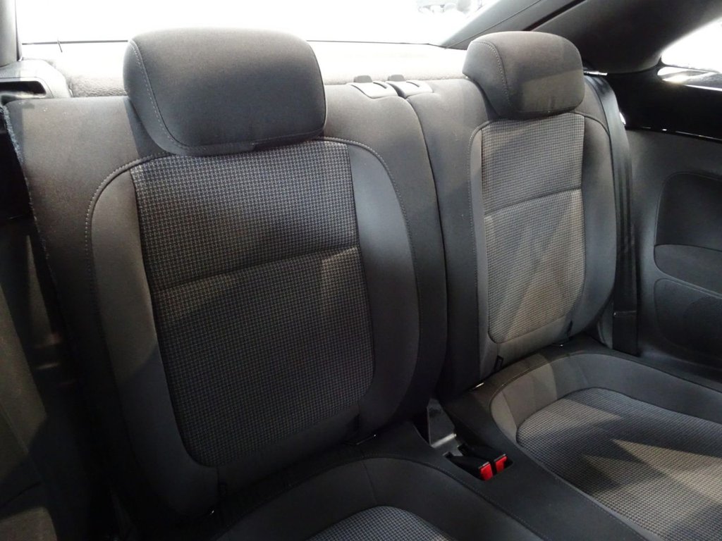 Used Volkswagen Beetle 2012 for sale - 76685956: Photo 33