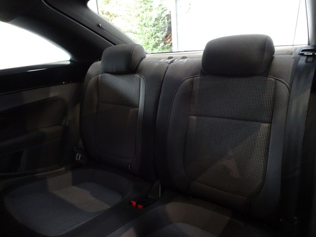 Used Volkswagen Beetle 2012 for sale - 76685956: Photo 34