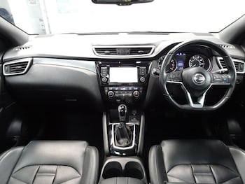 Used Nissan Qashqai 2019 for sale - 79530110: Photo