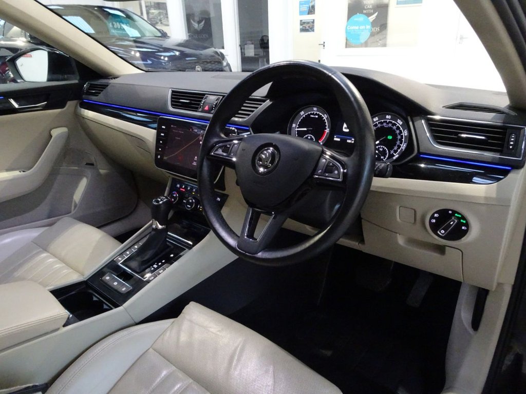 Used Skoda Superb 2018 for sale - 76686482: Photo 33