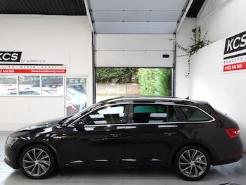 Used Skoda Superb 2018 for sale - 76686482: Photo