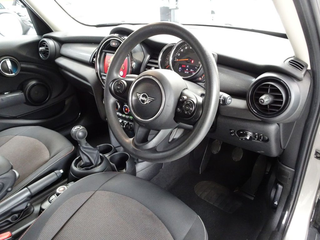 Used MINI Hatch 2019 for sale - 76509460: Photo 23