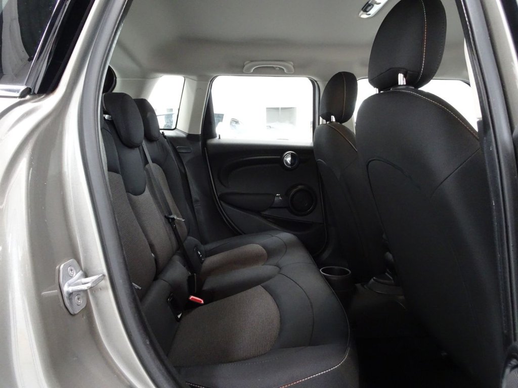 Used MINI Hatch 2019 for sale - 76509460: Photo 29