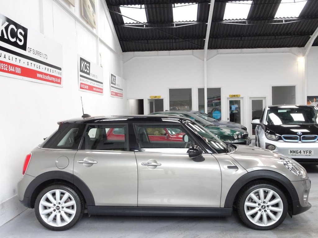 Used MINI Hatch 2019 for sale - 76509460: Photo 3