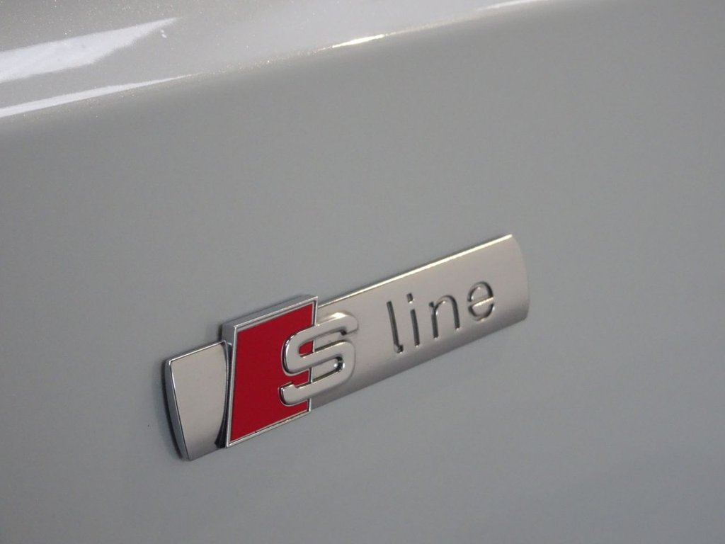 Used Audi Q3 2014 for sale - 76509476: Photo 36