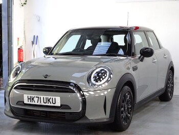 Used MINI Hatch 2021 for sale - 77408690: Photo