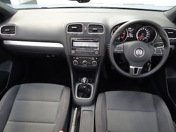 Used Volkswagen Golf 2015 for sale - 78400995: Photo