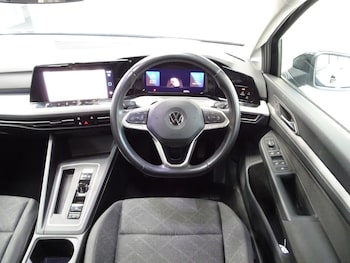 Used Volkswagen Golf 2022 for sale - 76509764: Photo