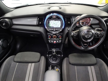 Used MINI Convertible 2019 for sale - 78908112: Photo