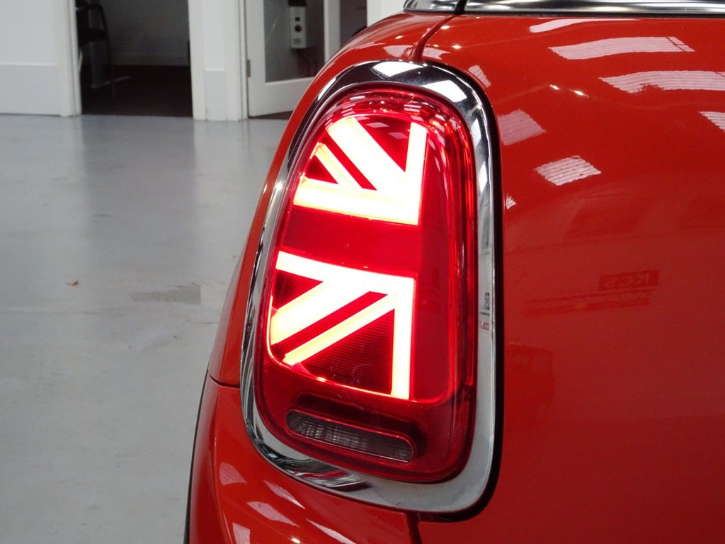 Used MINI Hatch 2018 for sale - 76509724: Photo 12