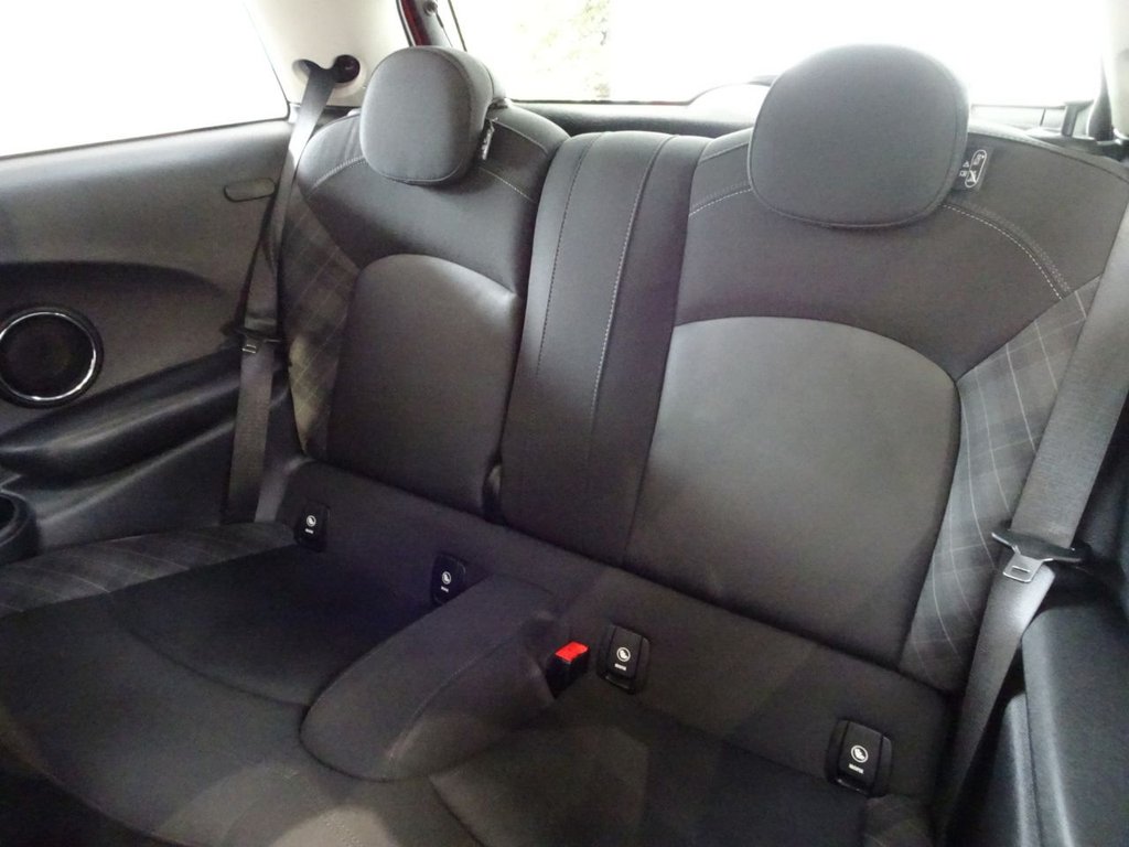 Used MINI Hatch 2018 for sale - 76509724: Photo 21