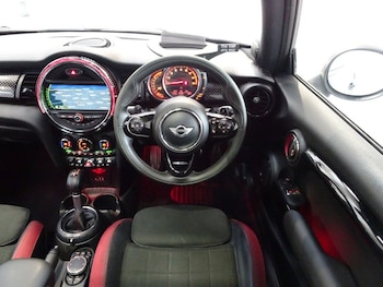 Used MINI Hatch 2017 for sale - 76509507: Photo