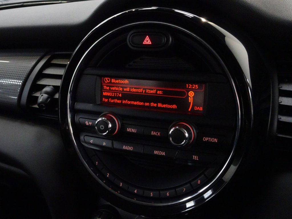 Used MINI Hatch 2016 for sale - 76509741: Photo 23