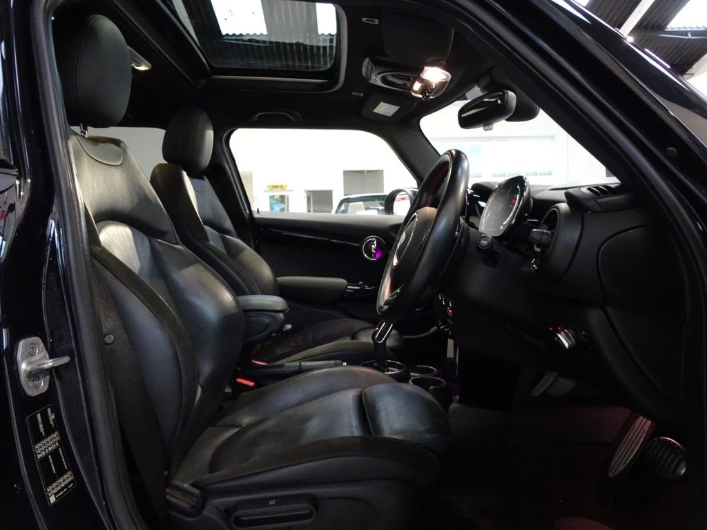 Used MINI Hatch 2020 for sale - 76934556: Photo 26