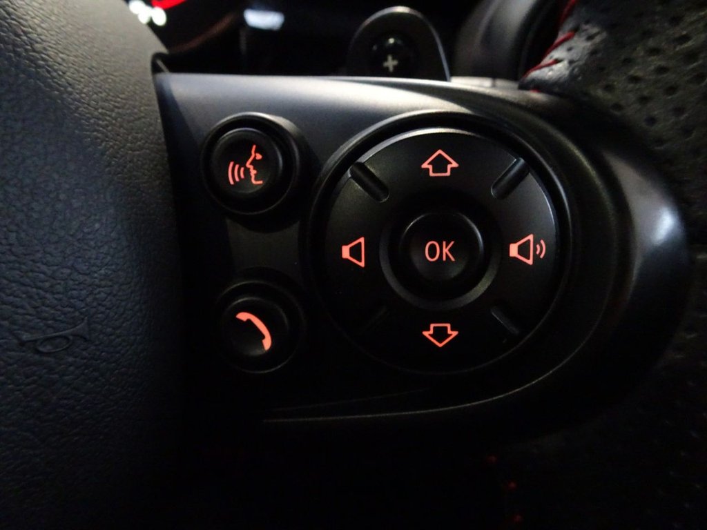 Used MINI Hatch 2020 for sale - 76934556: Photo 45