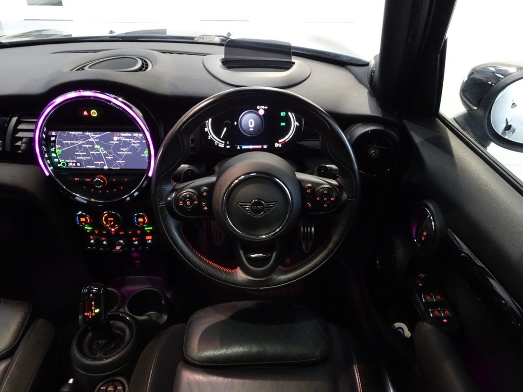 Used MINI Hatch 2020 for sale - 76934556: Photo 6