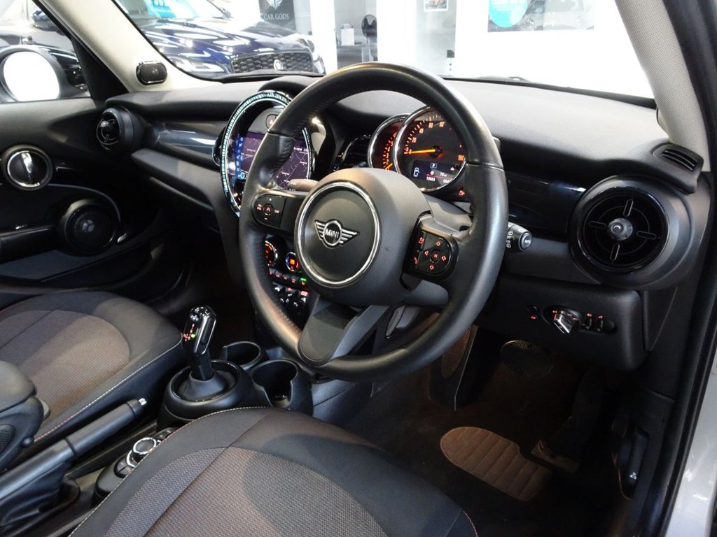 Used MINI Hatch 2022 for sale - 76686539: Photo 25