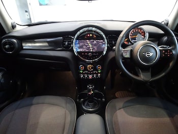Used MINI Hatch 2022 for sale - 76686539: Photo