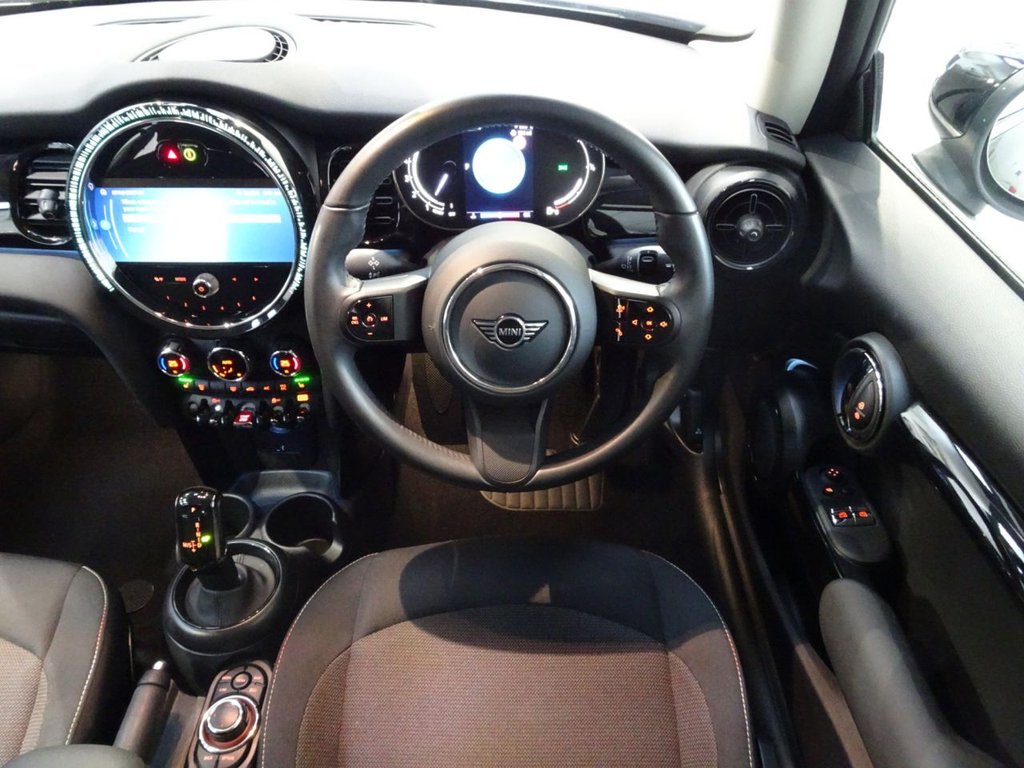 Used MINI Hatch 2023 for sale - 77642287: Photo 6