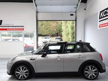 Used MINI Hatch 2023 for sale - 79763702: Photo