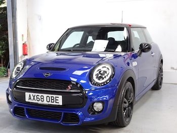 Used MINI Hatch 2018 for sale - 78619539: Photo