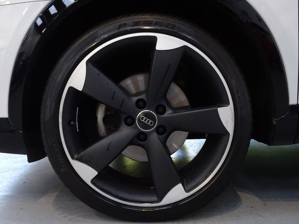 Used Audi Q3 2017 for sale - 76509789: Photo 14